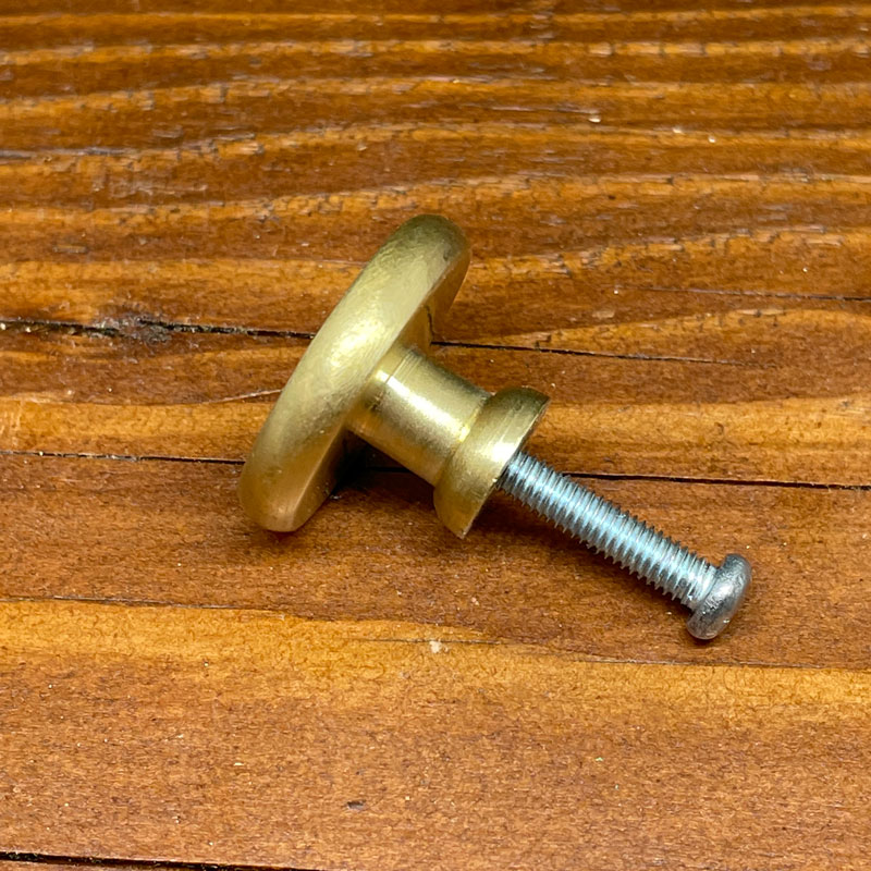 ^J Lrlbg o   <br> FLAT TOP DRAWER KNOB MEDIUM  24g